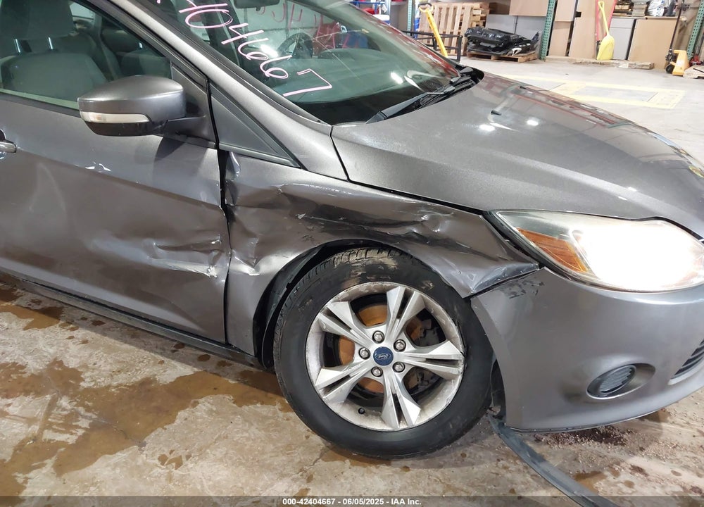 2014 FORD FOCUS VIN: 1FADP3F22EL379800