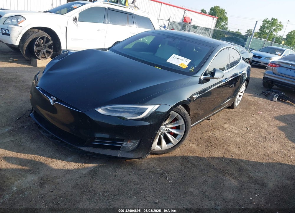 2018 TESLA MODEL S 100D/75D/P100D VIN: 5YJSA1E45JF269282