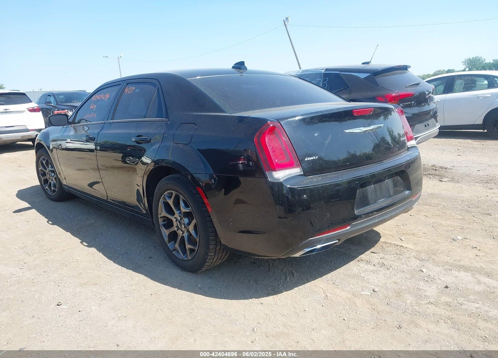 2016 CHRYSLER 300 VIN: 2C3CCAGG9GH212953