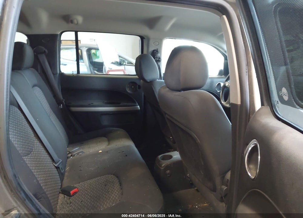 2007 CHEVROLET HHR LT VIN: 3GNDA33PX7S558778