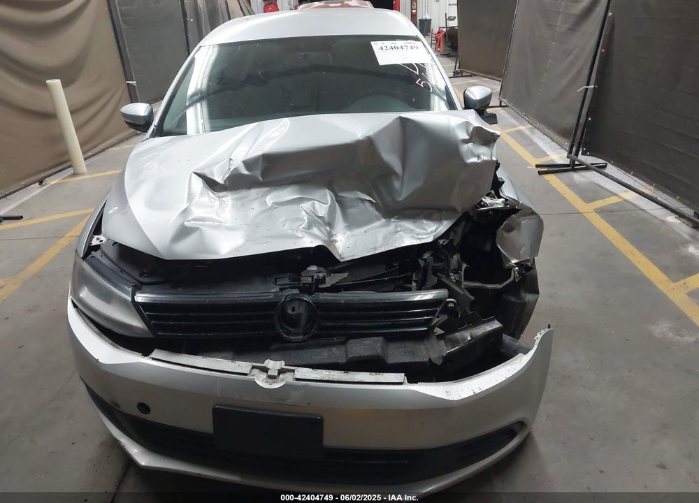 2011 VOLKSWAGEN JETTA VIN: 3VWDZ7AJ7BM369250