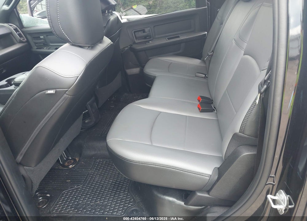 2024 RAM 3500 TRADESMAN  4X4 8' BOX VIN: 3C63RRGL7RG362480