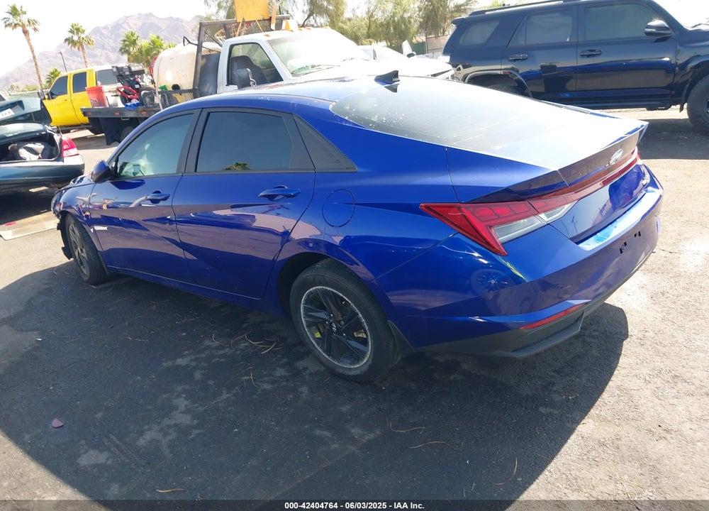 2023 HYUNDAI ELANTRA HYBRID VIN: KMHLM4AJ3PU048235