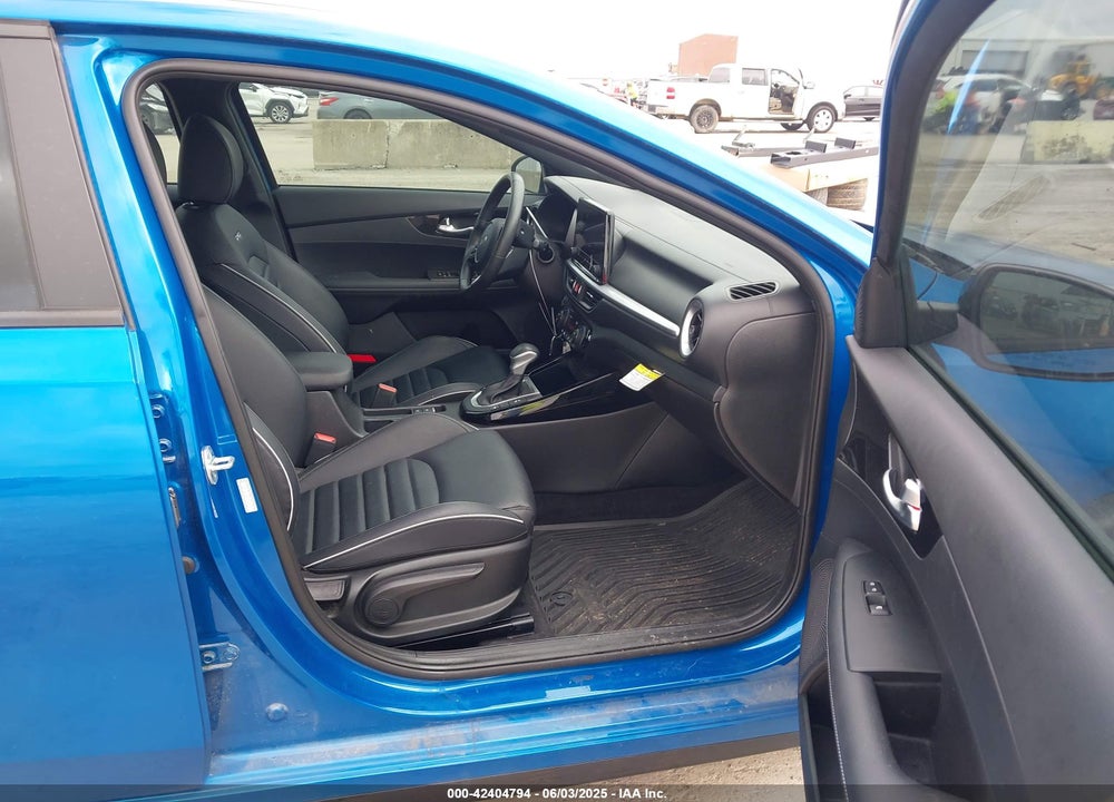 2023 KIA FORTE GT LINE VIN: 3KPF54AD3PE623845