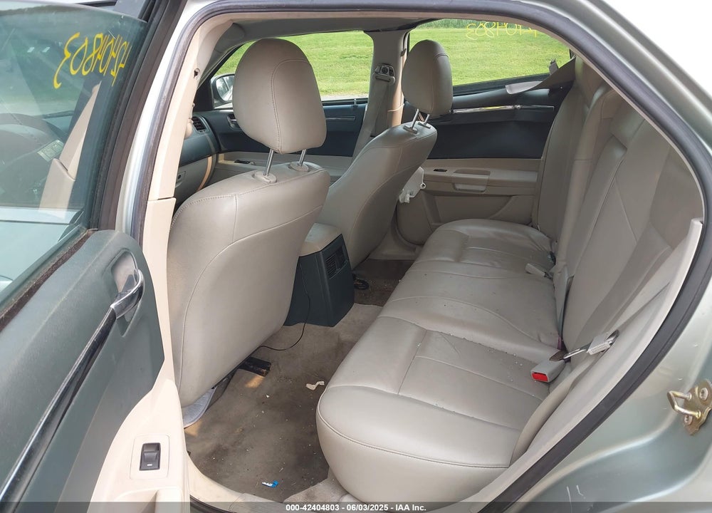 2006 CHRYSLER 300 TOURING VIN: 2C3KK53G06H242398