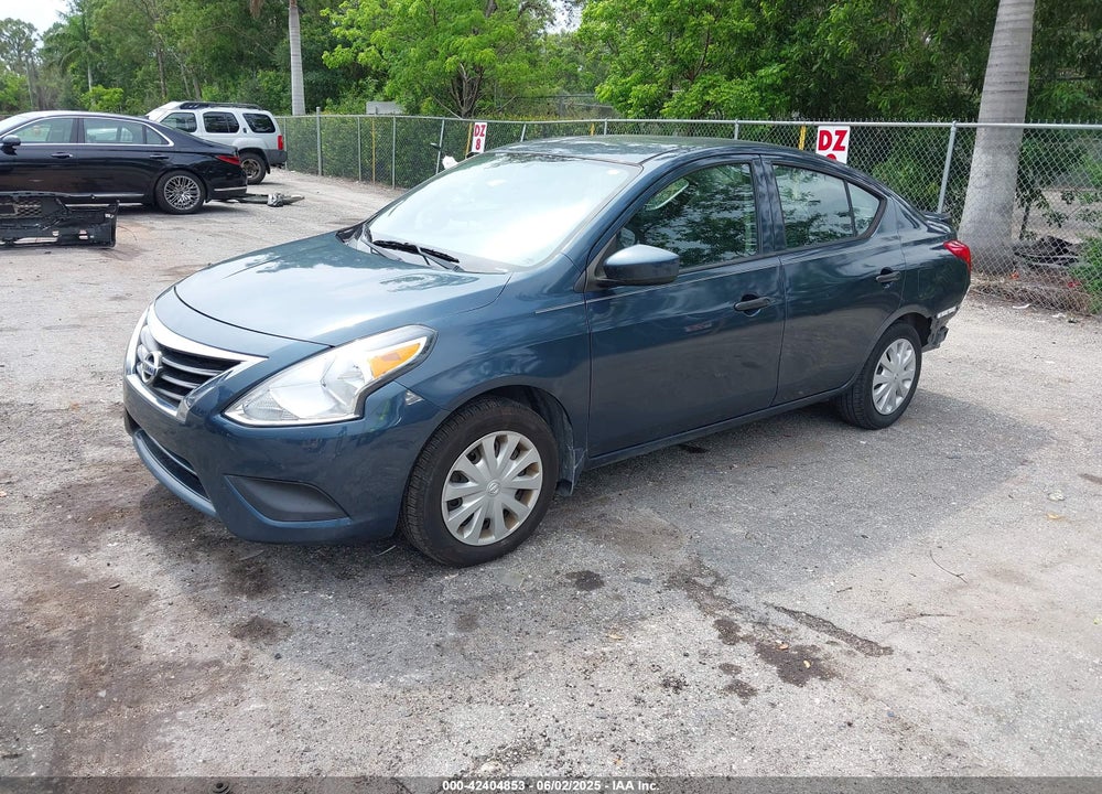 2016 NISSAN VERSA 1.6 S+ VIN: 3N1CN7AP0GL832456