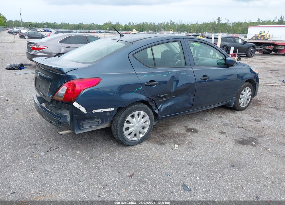 2016 NISSAN VERSA 1.6 S+ VIN: 3N1CN7AP0GL832456