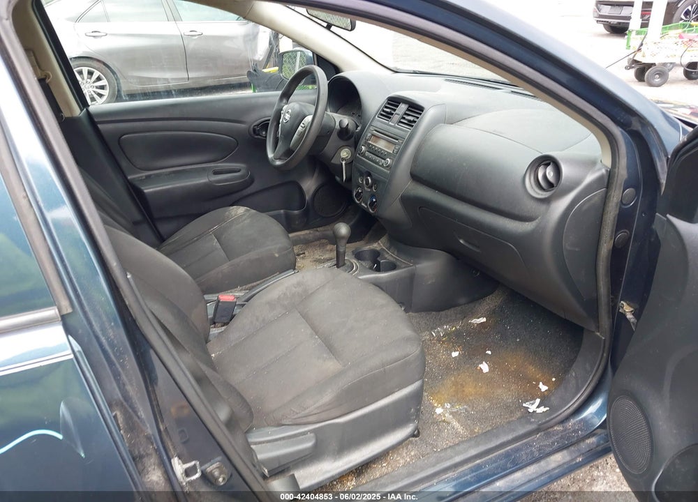 2016 NISSAN VERSA 1.6 S+ VIN: 3N1CN7AP0GL832456