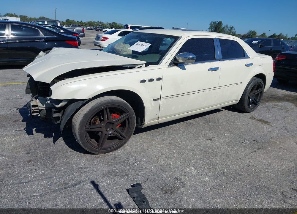 2008 CHRYSLER 300 TOURING VIN: 2C3LA53GX8H160463