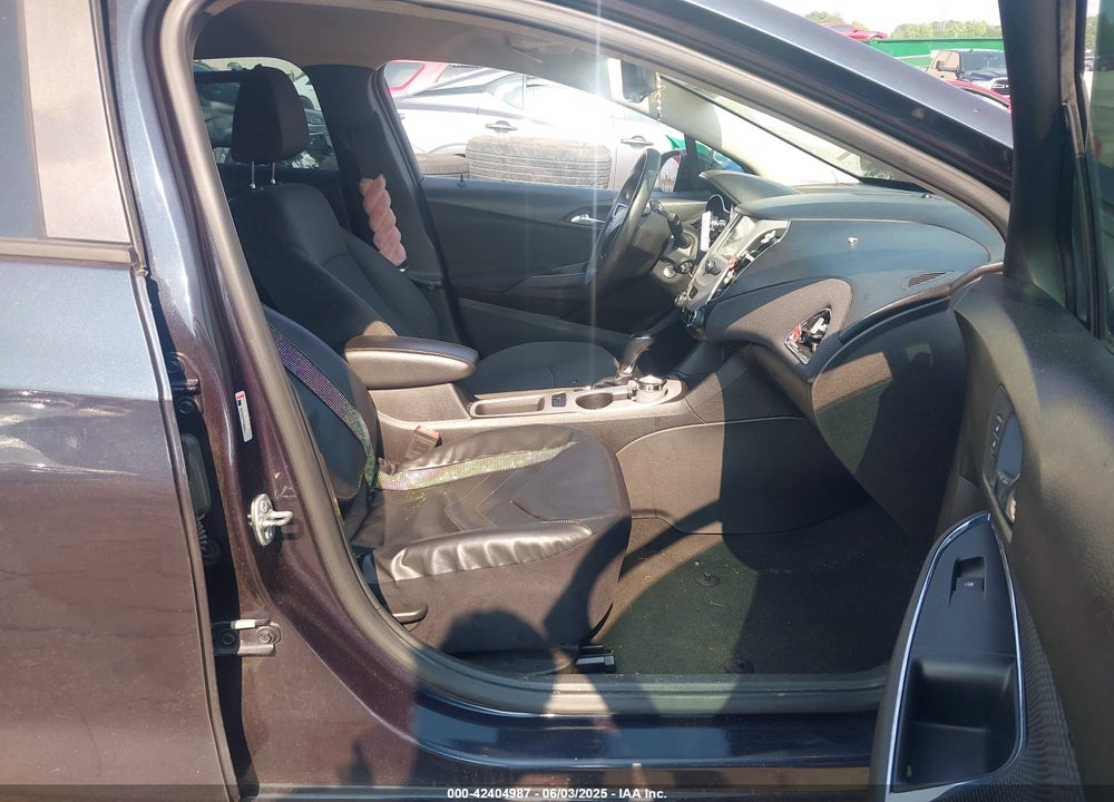 2016 CHEVROLET CRUZE VIN: 1G1BC5SM4G7321532