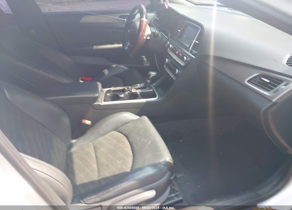 2018 HYUNDAI SONATA VIN: 5NPE34AF9JH672442