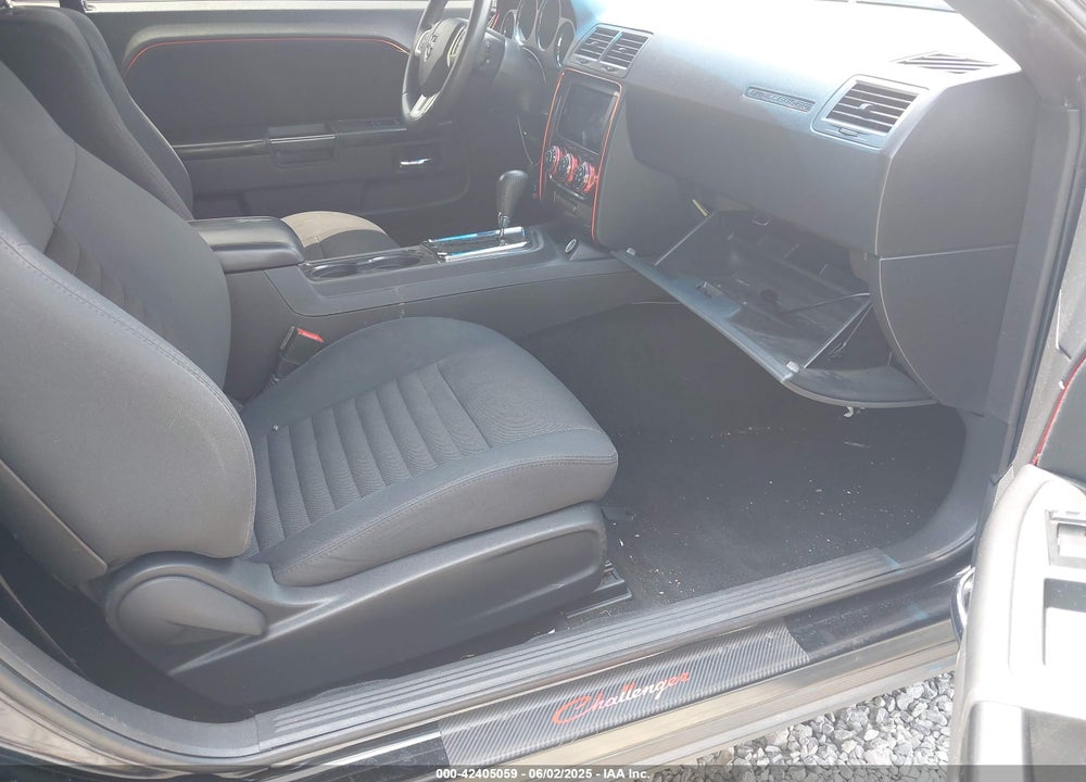 2013 DODGE CHALLENGER VIN: 2C3CDYAG3DH645890
