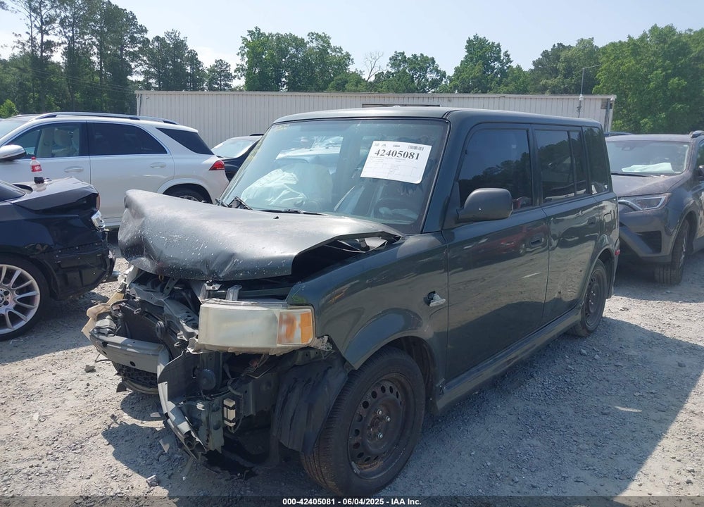 2005 SCION XB VIN: JTLKT324454025408