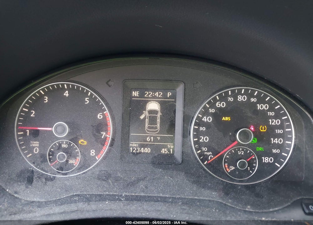 2011 VOLKSWAGEN EOS VIN: WVWBW7AH3BV004442