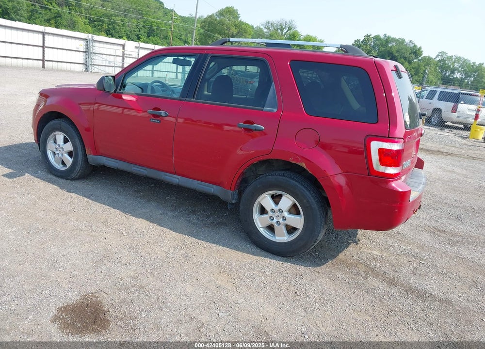 2010 FORD ESCAPE XLT VIN: 1FMCU9DG8AKD40107
