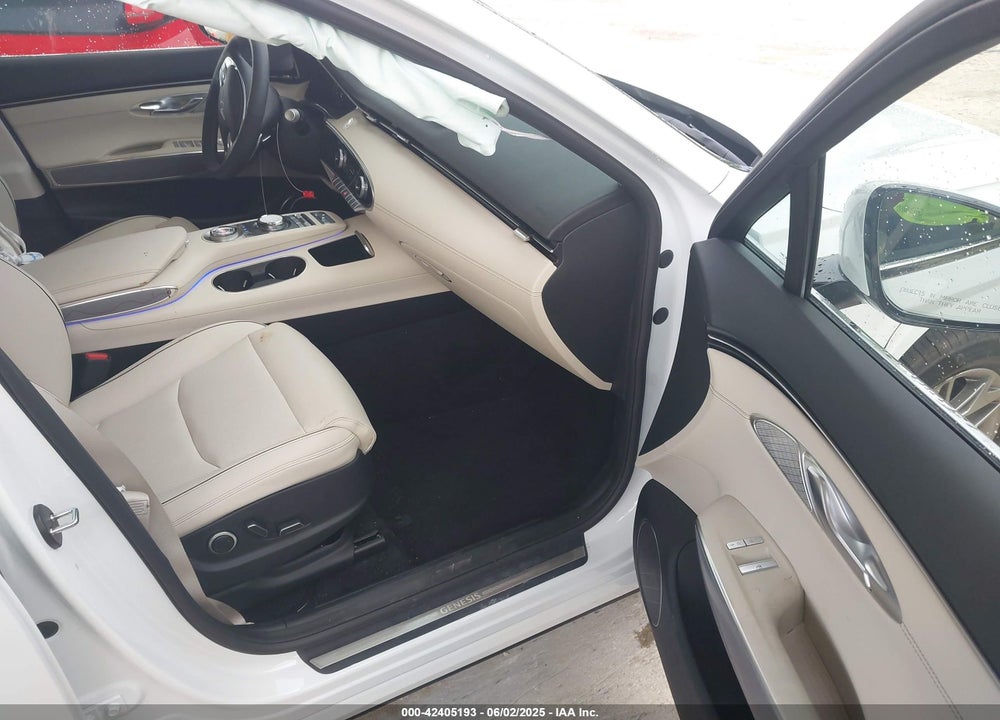 2025 GENESIS GV70 VIN: 5NMMADTB9SH024982