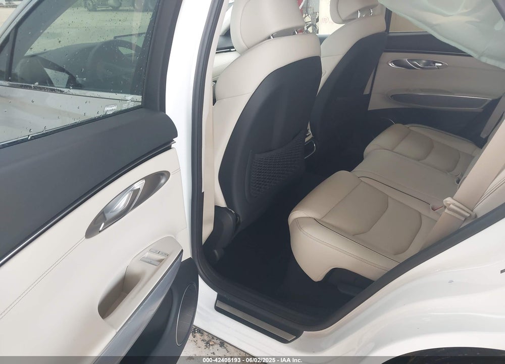 2025 GENESIS GV70 VIN: 5NMMADTB9SH024982