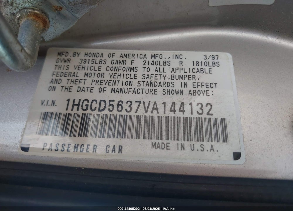 1997 HONDA ACCORD LX VIN: 1HGCD5637VA144132