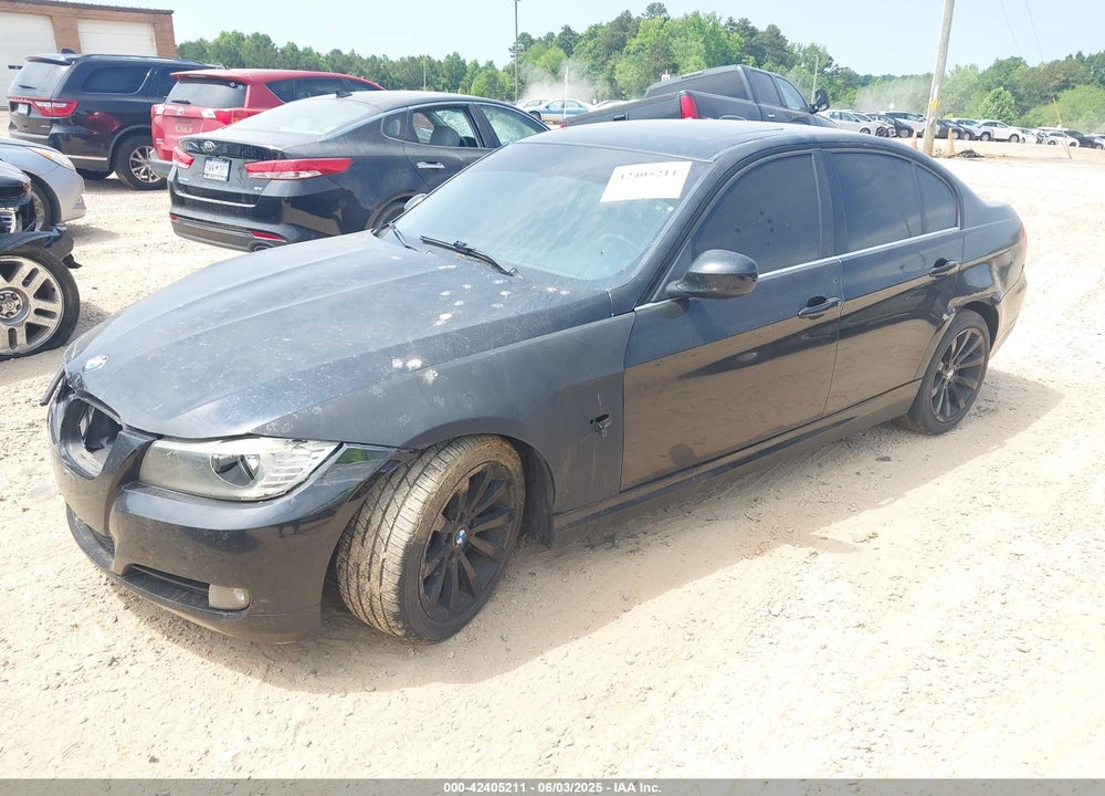 2011 BMW 3 SERIES VIN: WBAPH7G57BNM55836