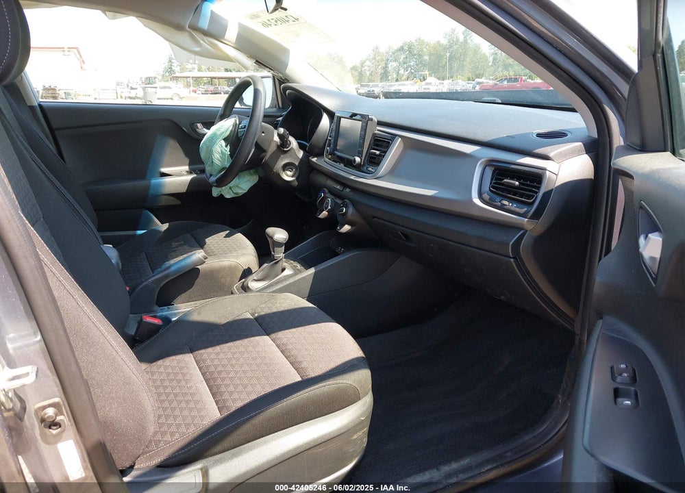 2020 KIA RIO 5-DOOR VIN: 3KPA25AD2LE307646