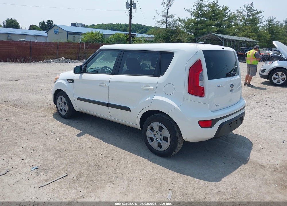 2013 KIA SOUL VIN: KNDJT2A52D7768609
