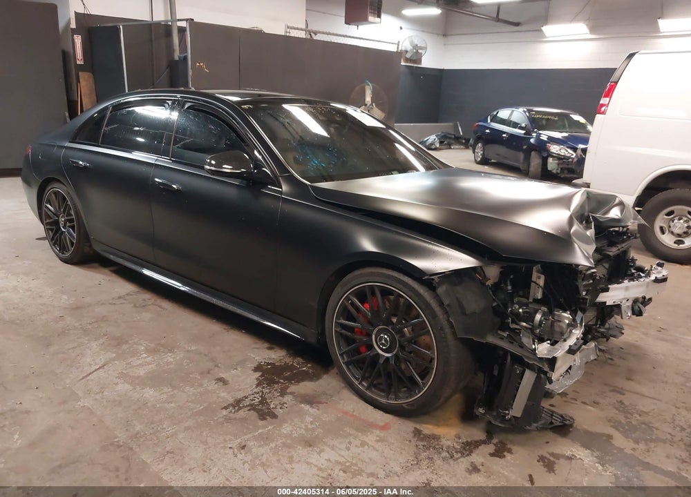 2024 MERCEDES-BENZ AMG S 63 E 4MATIC VIN: W1K6G8CB0RA297799