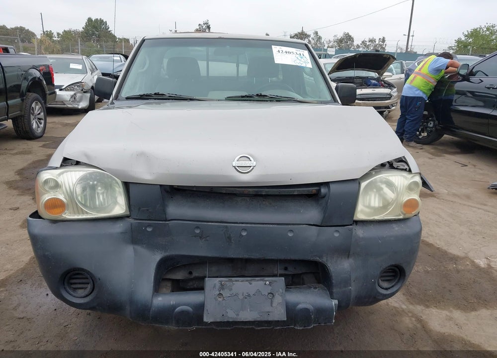 2002 NISSAN FRONTIER XE VIN: 1N6DD26S42C352801