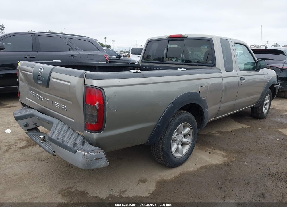 2002 NISSAN FRONTIER XE VIN: 1N6DD26S42C352801