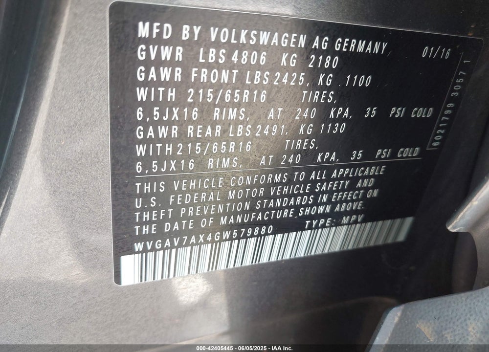 2016 VOLKSWAGEN TIGUAN S VIN: WVGAV7AX4GW579880