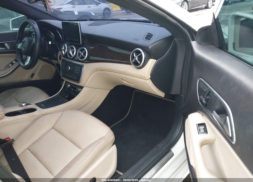 2015 MERCEDES-BENZ CLA VIN: WDDSJ4GB3FN255103