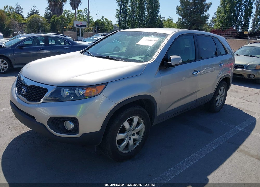 2013 KIA SORENTO VIN: 5XYKT4A19DG418331