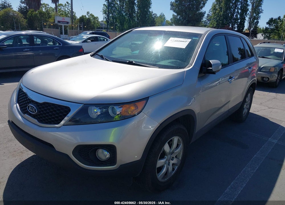 2013 KIA SORENTO VIN: 5XYKT4A19DG418331