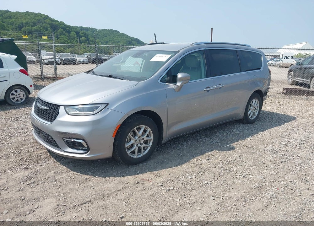 2021 CHRYSLER PACIFICA TOURING L VIN: 2C4RC1BG4MR528098