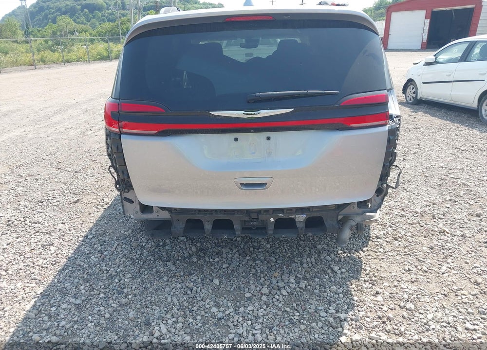 2021 CHRYSLER PACIFICA TOURING L VIN: 2C4RC1BG4MR528098