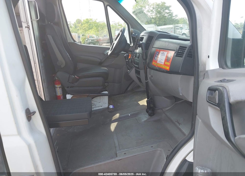 2014 MERCEDES-BENZ SPRINTER 2500 VIN: WD3PE8DE2E5897895