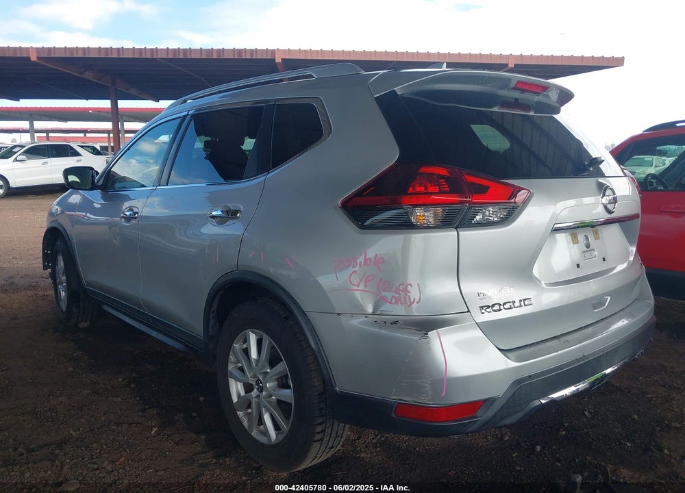 2018 NISSAN ROGUE VIN: KNMAT2MT0JP586719