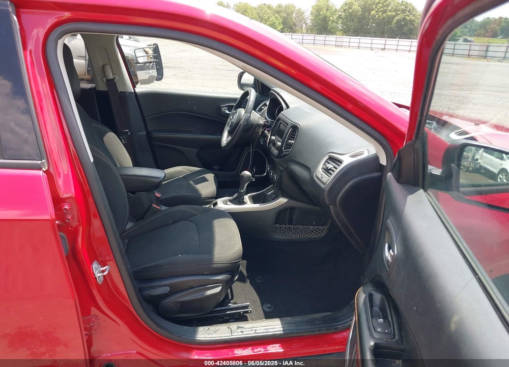 2018 JEEP COMPASS SPORT FWD VIN: 3C4NJCAB6JT487634