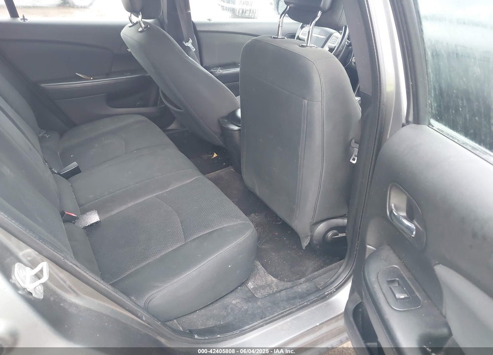 2011 CHRYSLER 200 VIN: 1C3BC1FGXBN584184