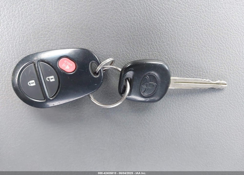 2013 TOYOTA TUNDRA VIN: 5TFRM5F19DX064236
