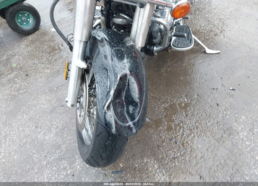 2005 YAMAHA XVS65 A VIN: JYAVM01E75A074839