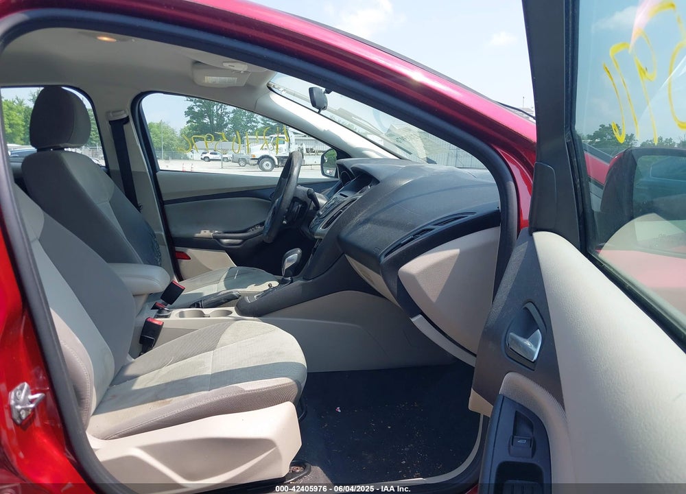 2013 FORD FOCUS SE VIN: 1FADP3F27DL350923