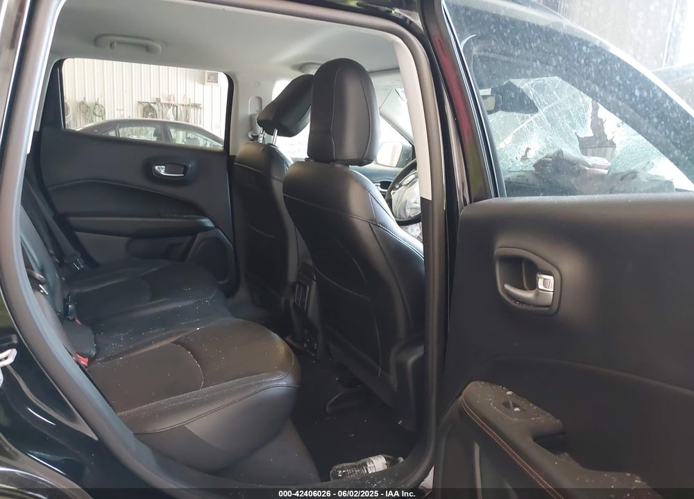 2019 JEEP COMPASS VIN: 3C4NJDCB3KT646226