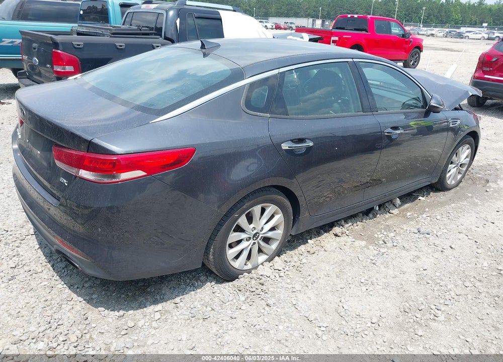 2018 KIA OPTIMA VIN: 5XXGU4L36JG227225