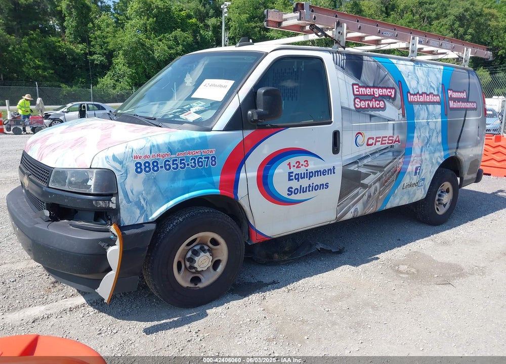 2020 CHEVROLET EXPRESS CARGO RWD 3500 REGULAR WHEELBASE WT VIN: 1GCZGGFG4L1199102