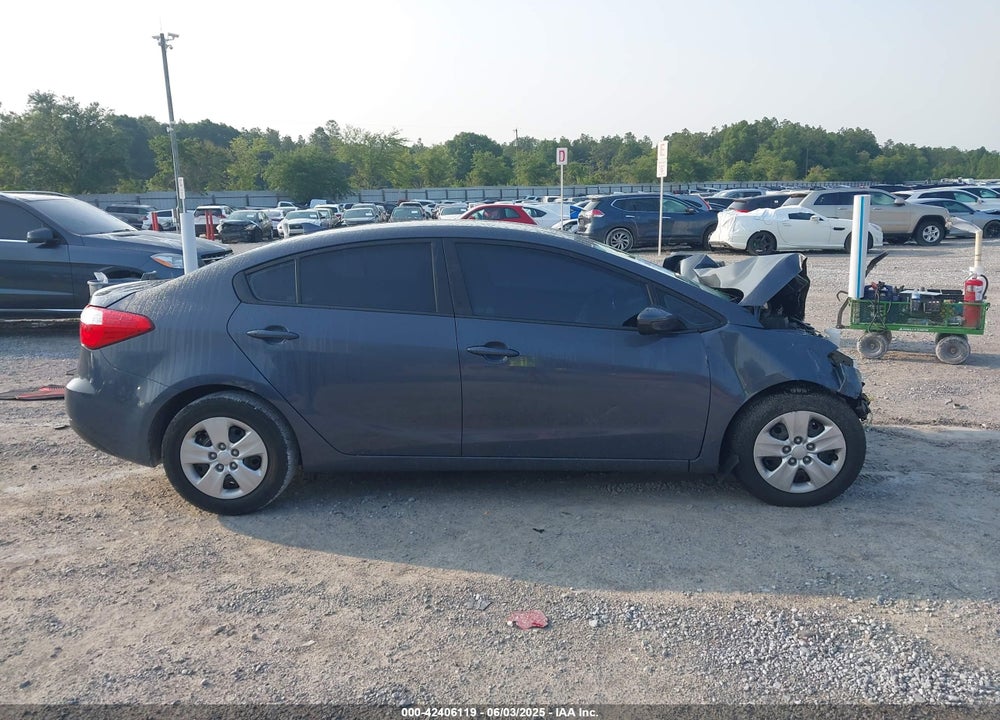 2016 KIA FORTE VIN: KNAFK4A62G5612273