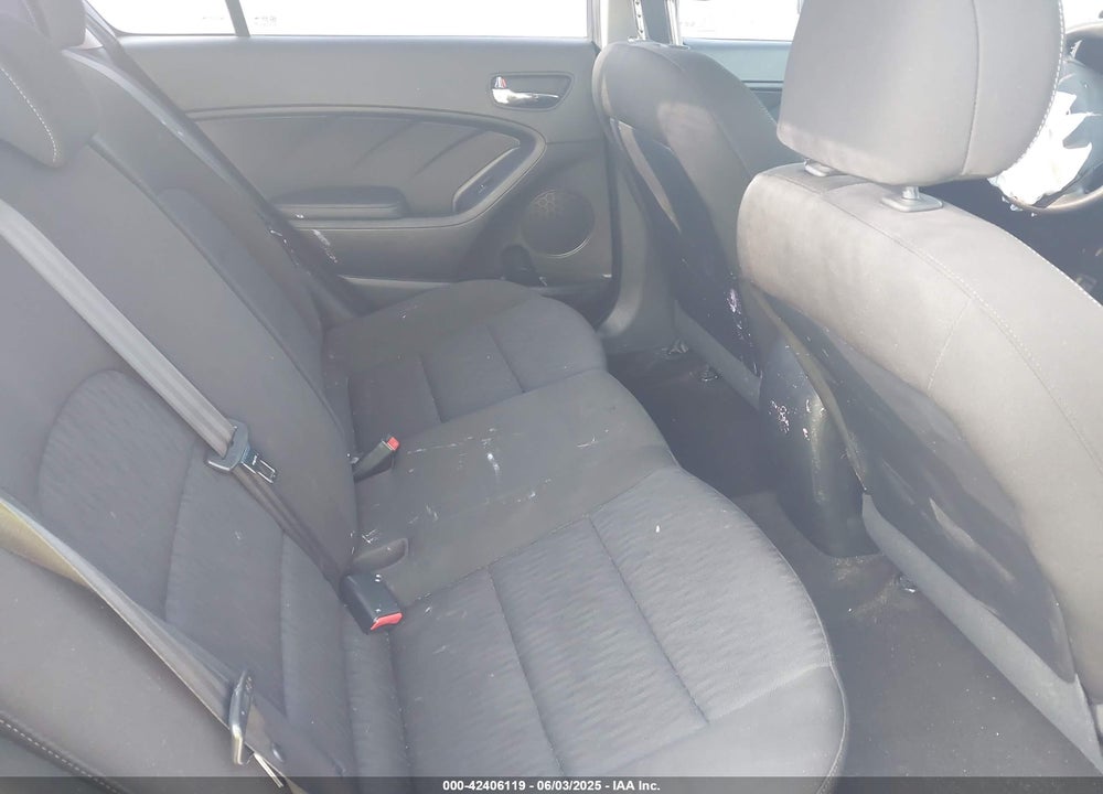 2016 KIA FORTE VIN: KNAFK4A62G5612273