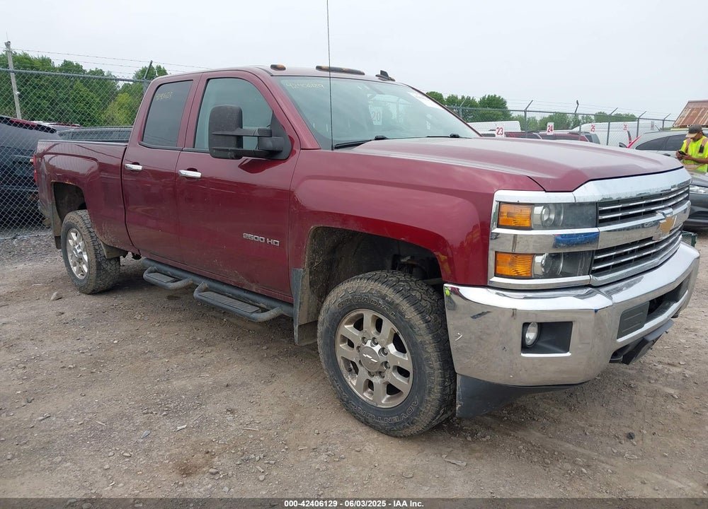 2015 CHEVROLET SILVERADO 2500HD LT VIN: 1GC2KVEG3FZ138187