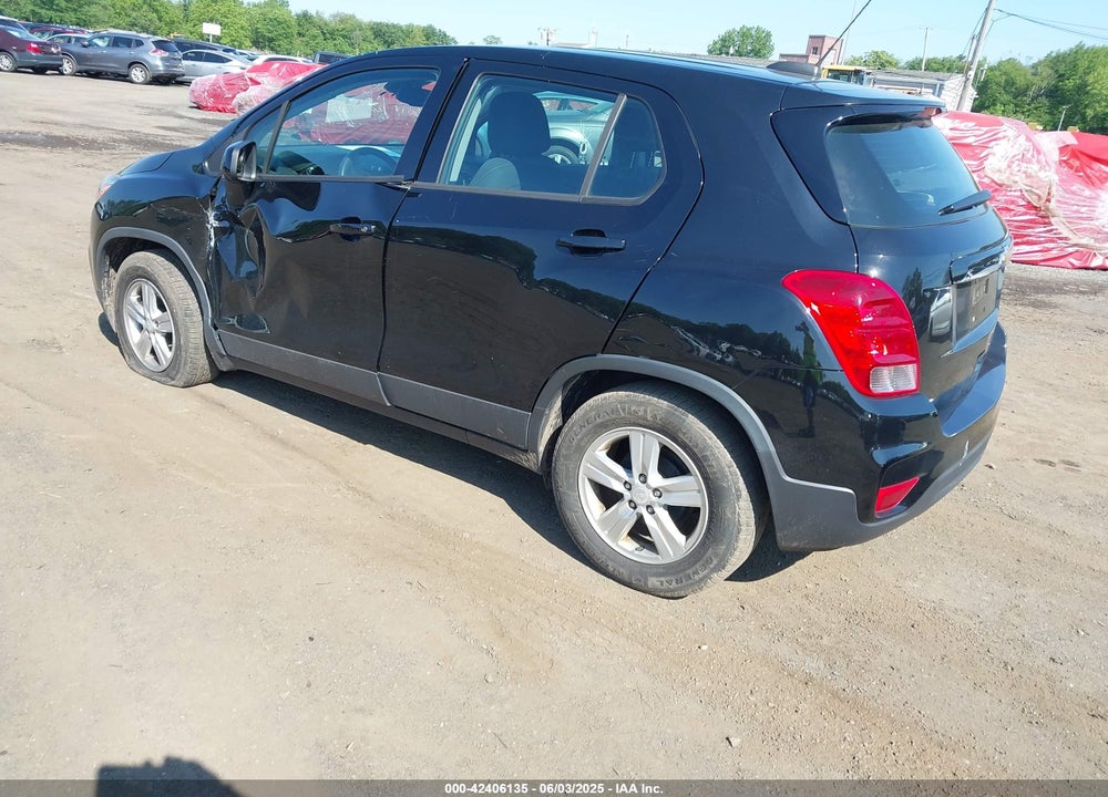 2019 CHEVROLET TRAX VIN: 3GNCJKSB3KL230357