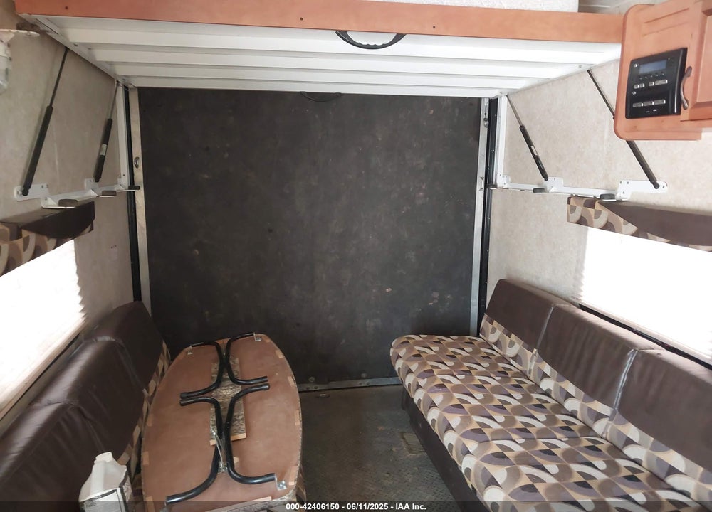 2014 GULFSTREAM 24RTHSE VIN: 1NL1GTL2XE1113349