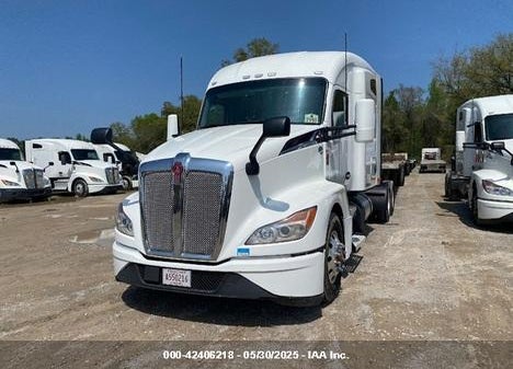2023 KENWORTH T680 VIN: 1XKYDP9X9PJ243265